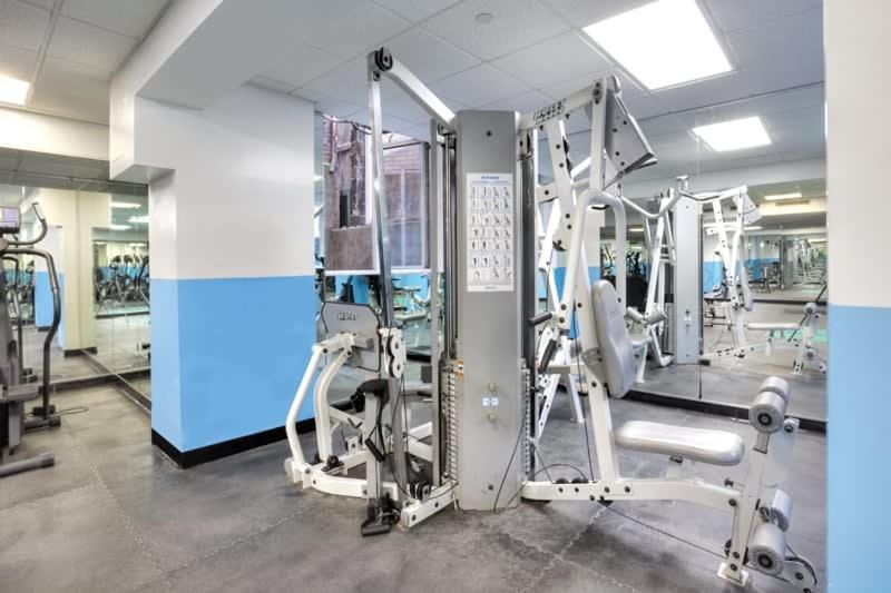 73-1204 New Uws Doorman Gym Pangsapuri New York